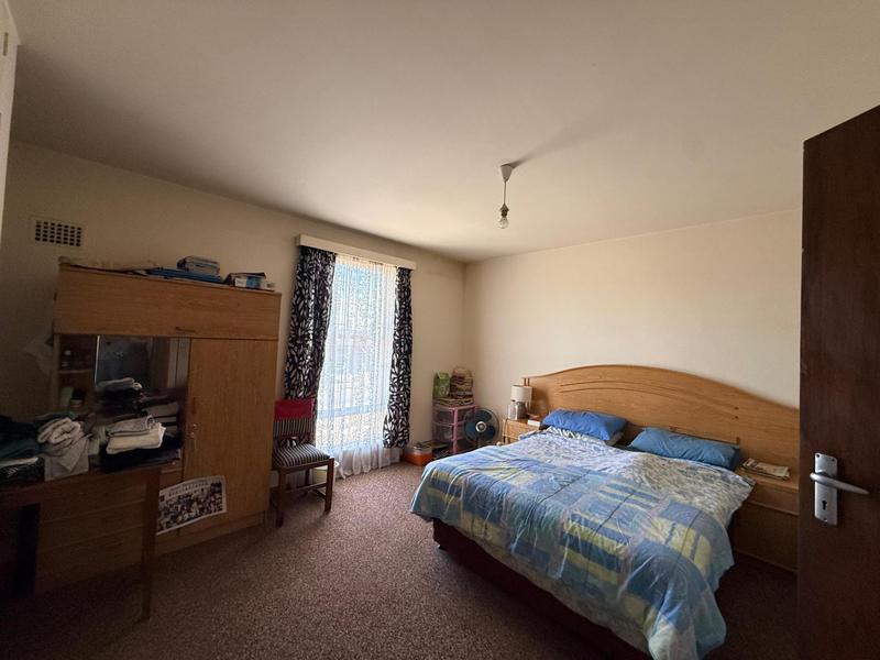 2 Bedroom Property for Sale in Oakdale Western Cape